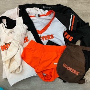 HOOTERS UNIFORM BUNDLE
